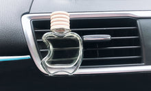 Load image into Gallery viewer, Car Diffuser by Pium Candles